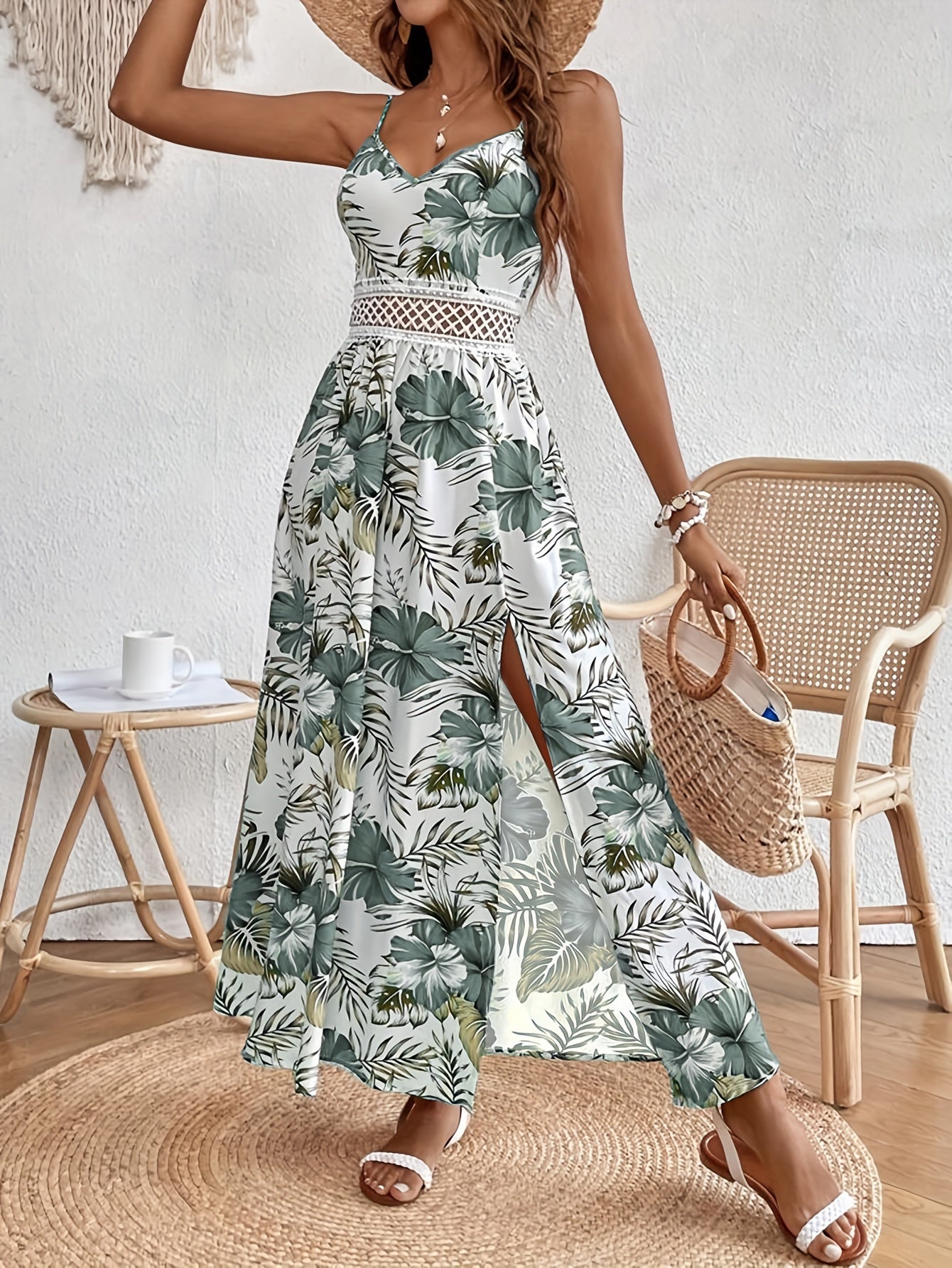 Robe Longue Fleurie Tropicale à Bretelles – Jardin Tropical