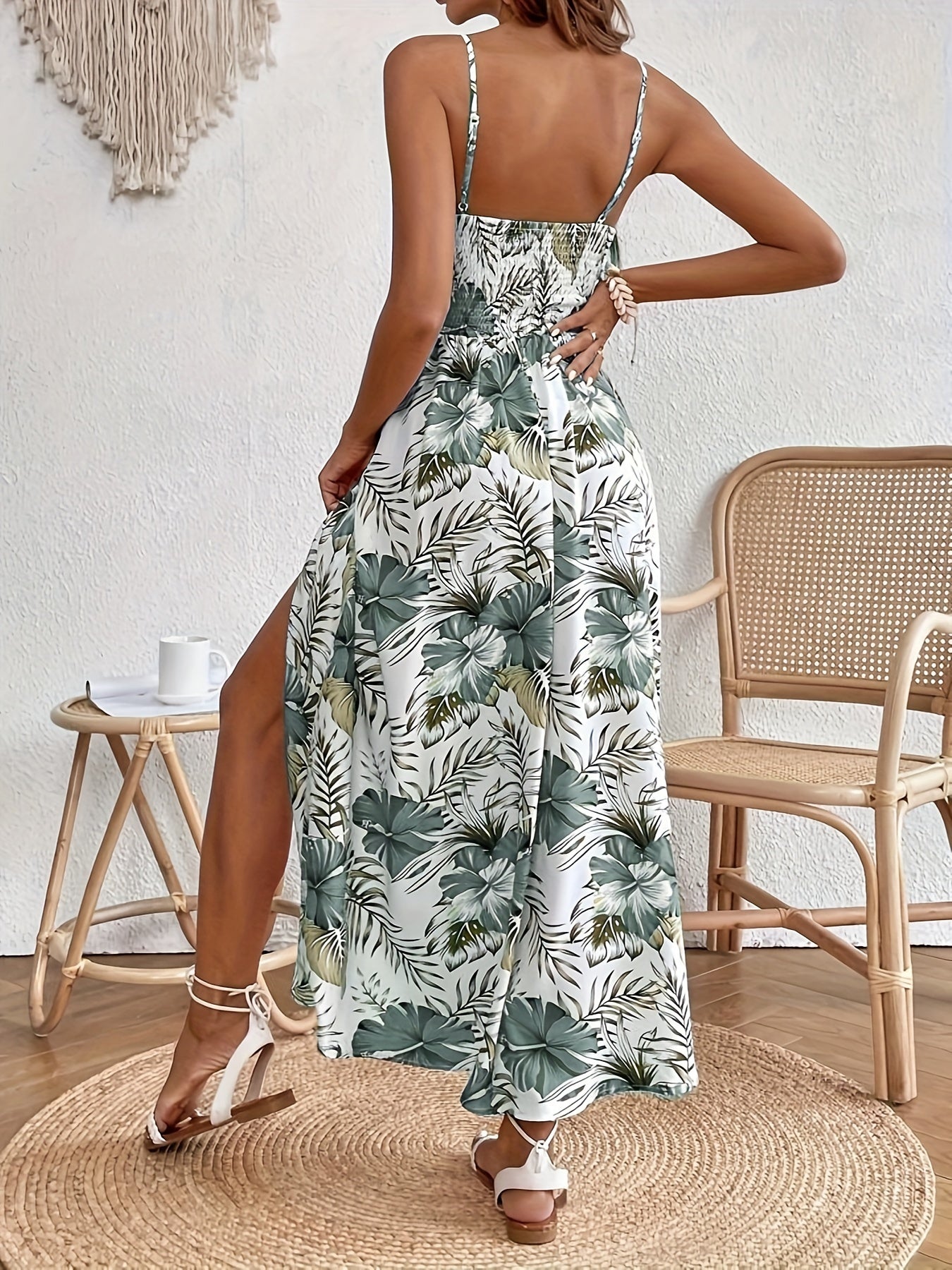 Robe Longue Fleurie Tropicale à Bretelles – Jardin Tropical